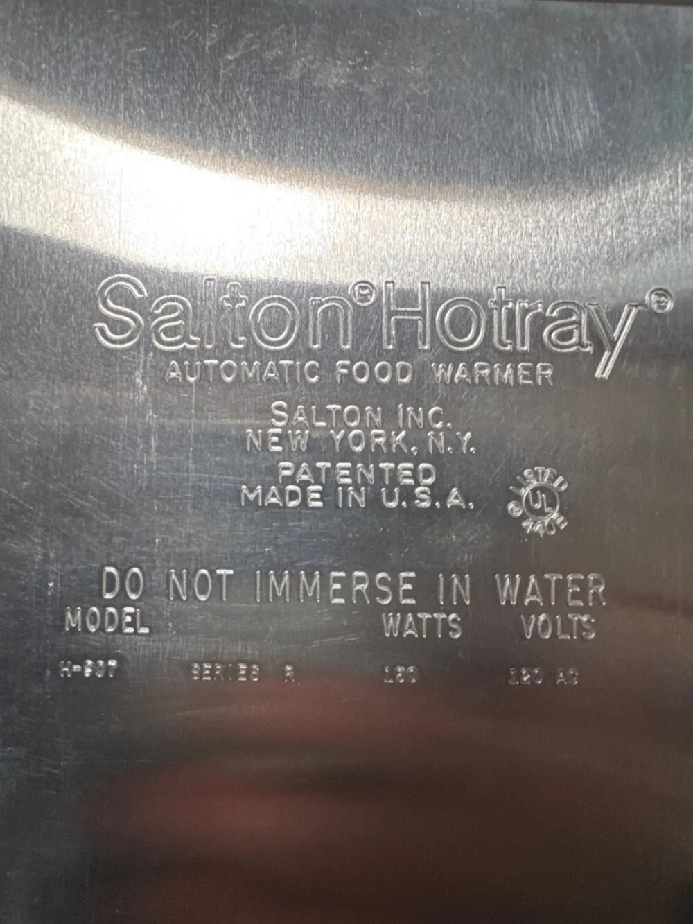 Vintage Salton Hotray Automatic Food Warmer With Radiant Glass Surface & Wood Tr